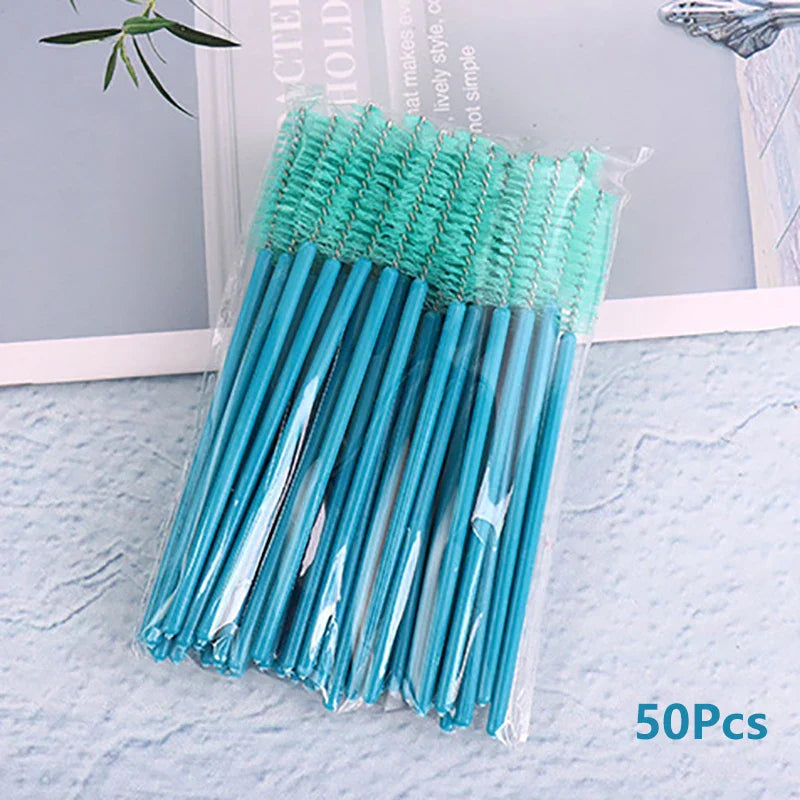 Disposable Eyelash Brushes — 50 Pack Spoolie Wands